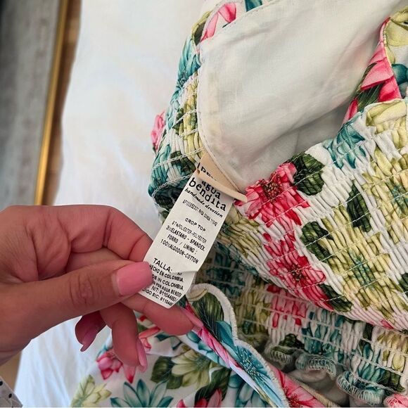 AGUA BENDITA x REVOLVE Rhea Top in Conga White Floral - Picture 6 of 8